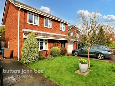 4 bedroom House - Detached for sale in Little Haywood