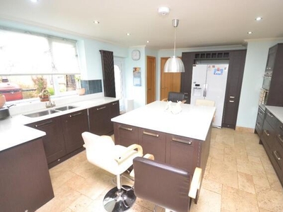4 Bedroom House Redcar Redcar And Cleveland