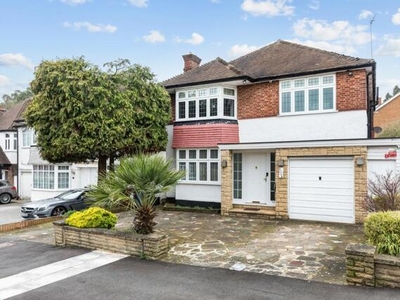 4 Bedroom House Stanmore Greater London