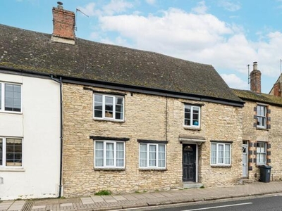 4 Bedroom House Witney Oxfordshire