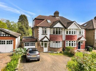 4 Bedroom Semi-detached House For Sale In Shortlands, Bromley