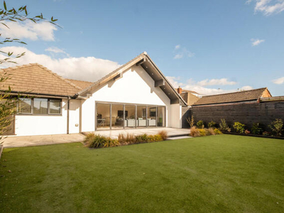 5 Bedroom Detached Bungalow For Sale In St Annes