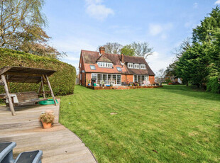5 Bedroom Detached House For Sale In Fareham, Hampshire