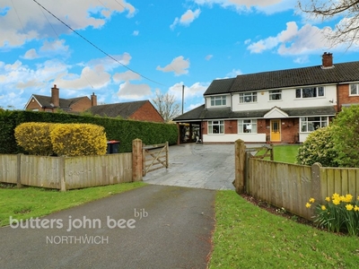 5 bedroom House -Semi-Detached for sale in Northwich