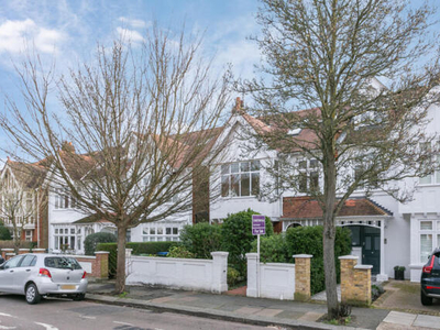 5 Bedroom Semi-detached House For Sale In
Barnes