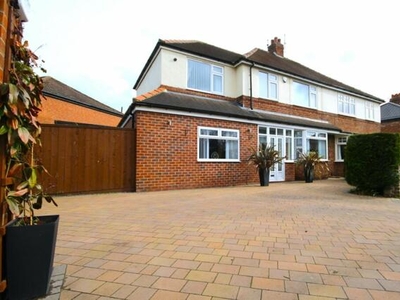 5 Bedroom Semi-detached House For Sale In Stockton-on-tees, Durham
