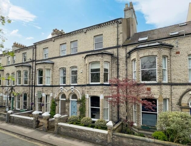 5 Bedroom Town House For Sale In Bootham, York