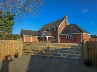 6 Bedroom Detached House For Sale In Shipdham