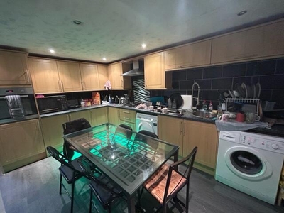 6 Bedroom Terraced House For Rent In Woodhouse