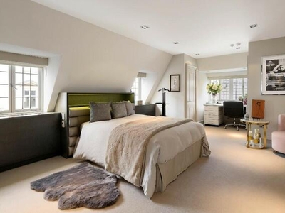 6 Bedroom Villa For Sale In London