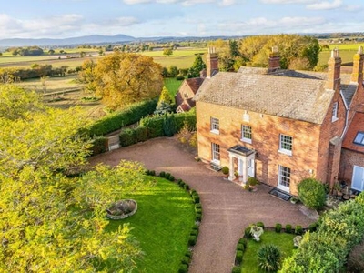 7 Bedroom House Worcestershire Worcestershire