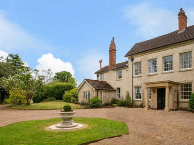 8 Bedroom Detached House For Sale In Worcestershire