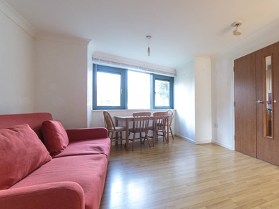 Beautiful 1-bedroom apartment for rent in Stoke Newington