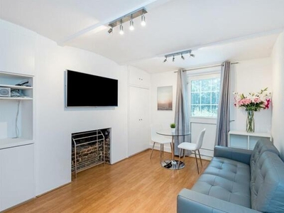 Studio Flat For Rent In Chelsea, London