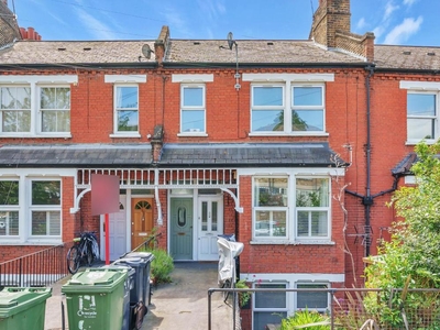 2 bedroom Flat for sale in Auckland Hill, West Norwood SE27