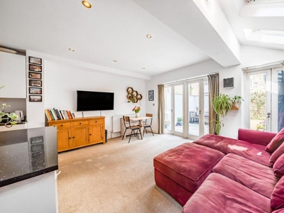 2 bedroom Flat for sale in Netherford Road, Clapham SW4