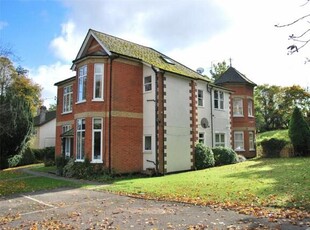 1 Bedroom Apartment For Sale In Farnham, Surrey