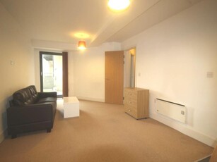 1 bedroom flat for rent in Woolston Warehouse , Grattan Road , Bradford , BD1