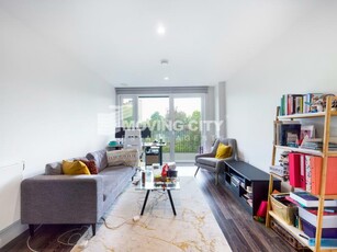 2 bedroom apartment for rent in Arbor House, Moulding Lane, London SE14