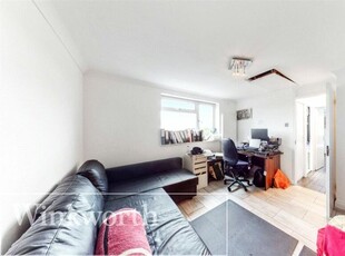 2 bedroom apartment for rent in Farrier Road, Northolt, Middlesex, UB5