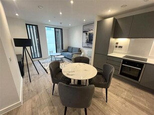2 Bedroom Apartment For Rent In Great Ancoats Street, Manchester