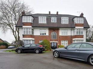 2 Bedroom Apartment For Sale In East Finchley