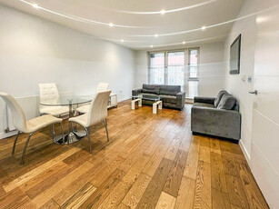 2 bedroom flat for rent in Heneage Street, Aldgate, E1