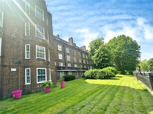 2 bedroom flat for rent in Loughborough Estate, London, SW9