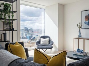2 Bedroom Flat For Sale In Battersea, London