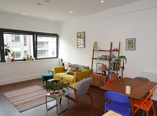 2 bedroom flat to rent Hackney, E8 4DD