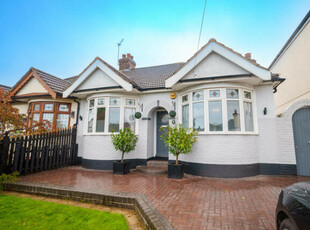 2 Bedroom Semi-detached Bungalow For Sale In Hornchurch