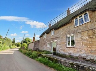 2 Bedroom Semi-detached House For Sale In Compton Dundon, Somerton