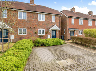 2 Bedroom Semi-detached House For Sale In Southampton, Hampshire