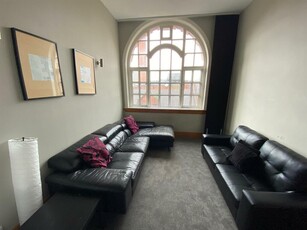 3 bedroom apartment for rent in Lancaster House, 71 Whitworth Street, Manchester, M1