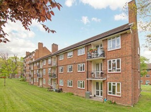 3 bedroom flat for rent in Whitnell Way, Putney, SW15