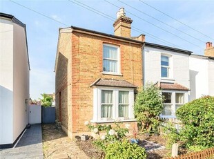 3 Bedroom Semi-detached House For Sale In Hersham, Walton-on-thames