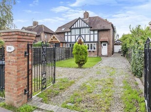 3 Bedroom Semi-detached House For Sale In Taplow
