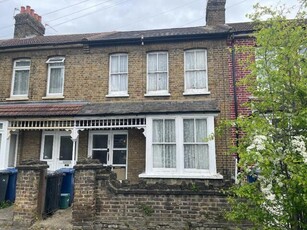 3 Bedroom Terraced House For Sale In Southall, Middlesex