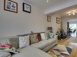 3 bedroom terraced house to rent Waltham Cross, EN3 5XG
