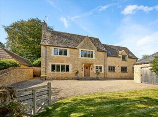 4 Bedroom Detached House For Sale In Burford, Oxfordshire