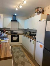 4 Bedroom House Share For Rent In Dl3