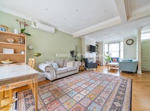 5 bedroom house for rent in Chapel Road London W13