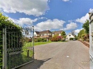 7 Bedroom Detached House For Sale In Brixton, Plymouth