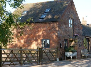 Barn conversion to rent in Woore, Crewe CW3