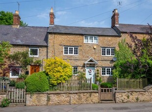 Cottage for sale in High Street, Croughton, Brackley NN13