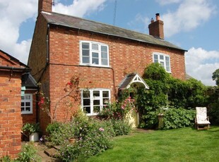 Cottage for sale in High Street, Guilsborough, Northampton NN6