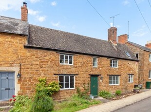 Cottage to rent in Water Lane, Adderbury, Banbury OX17