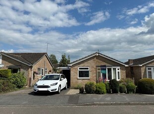 Detached bungalow to rent in Maud Close, Bicester OX26