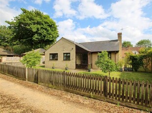 Detached bungalow to rent in West Green, Barrington, Cambridge CB22