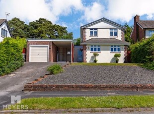 Detached house for sale in Parkway Drive, Queens Park BH8
